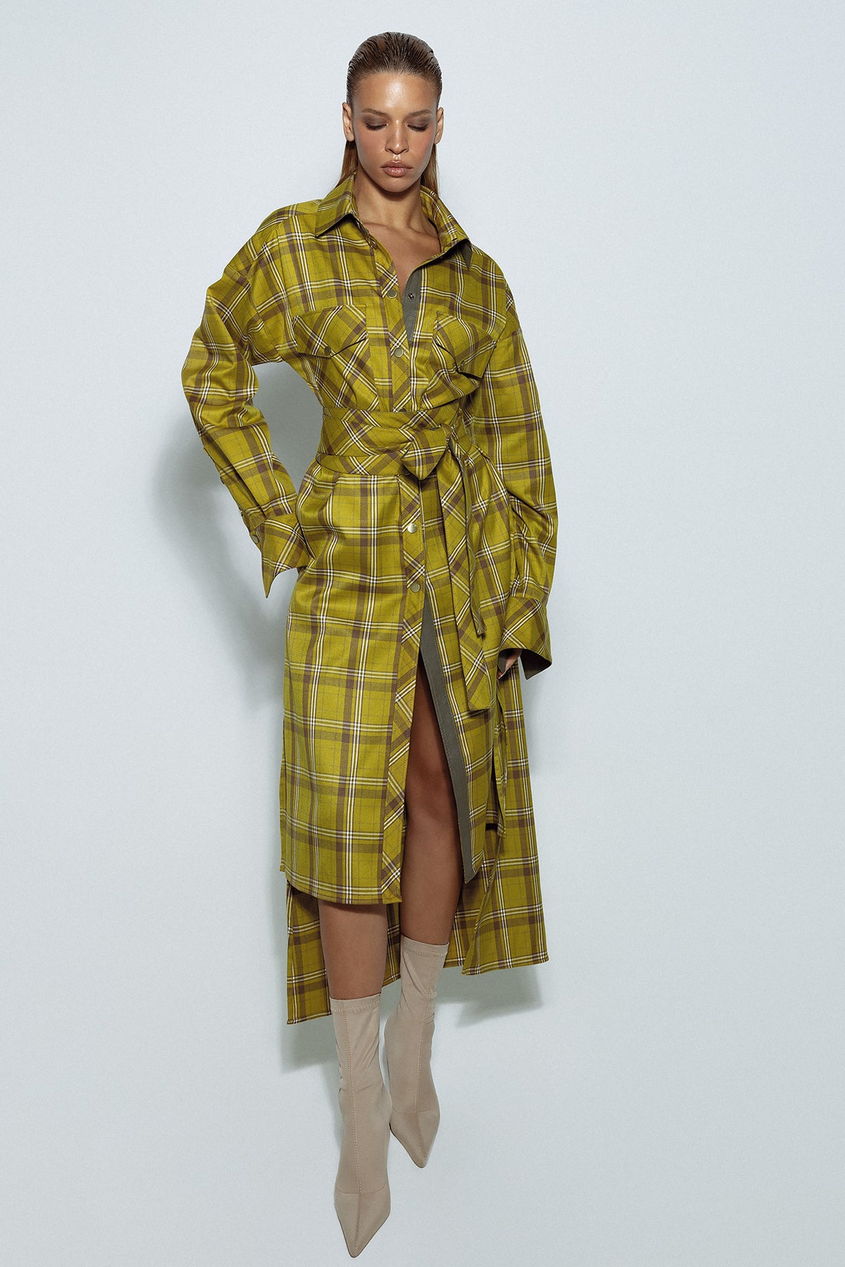 FRAME_MUSTARD / dress-shirt