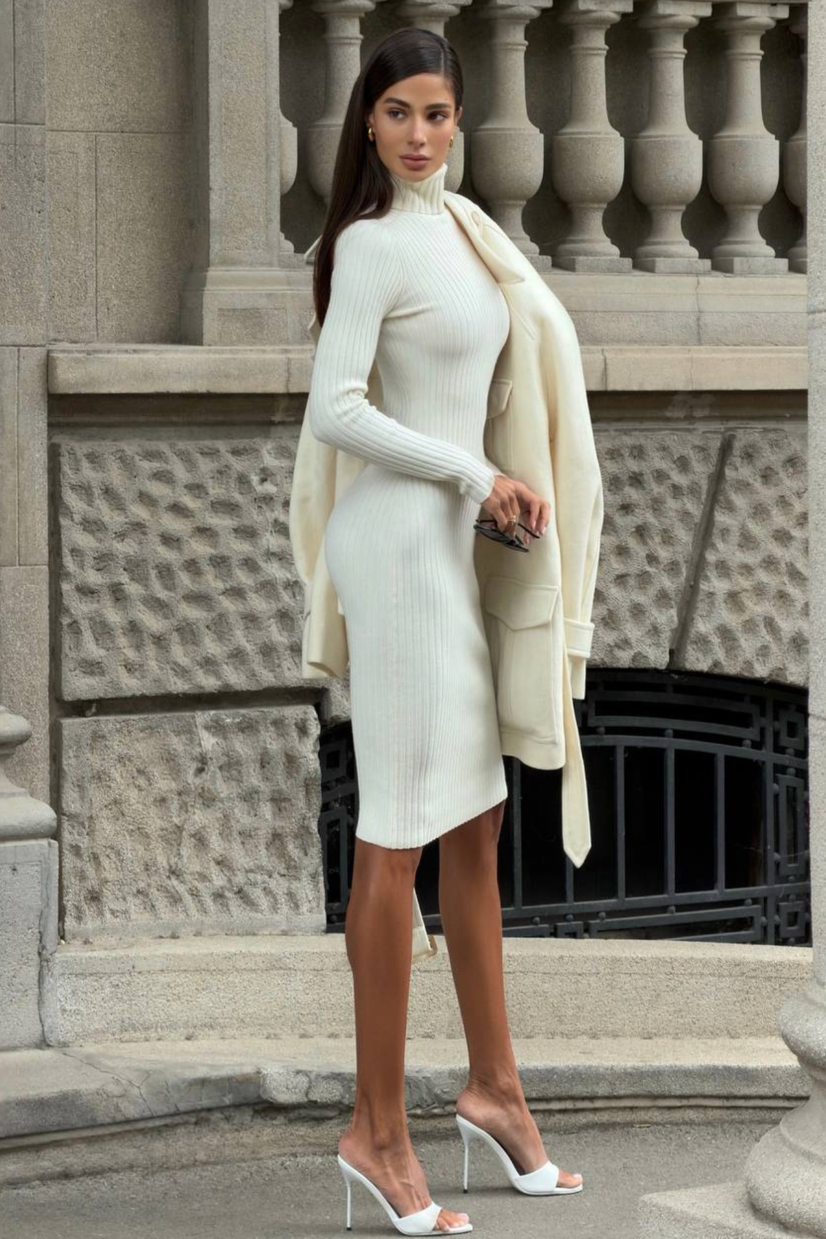 CAVIAR_M / dress