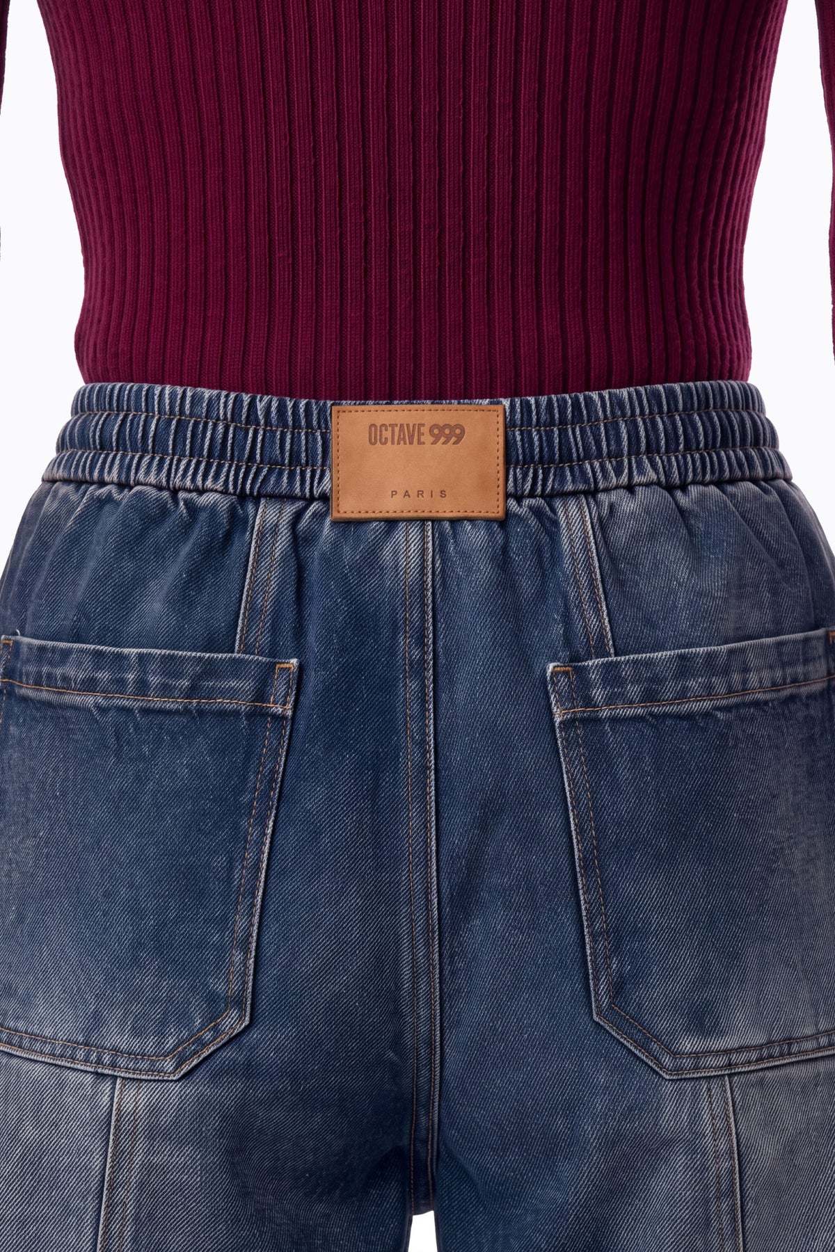 INDIGO / jeans