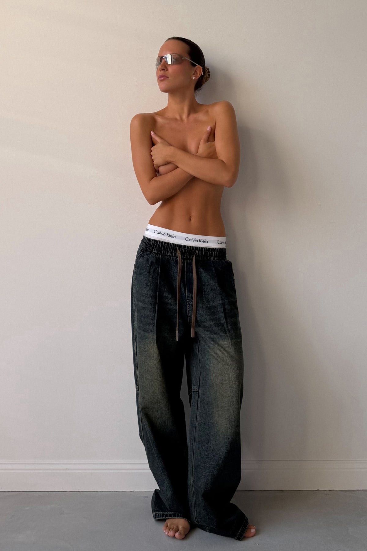 INDIGO / jeans