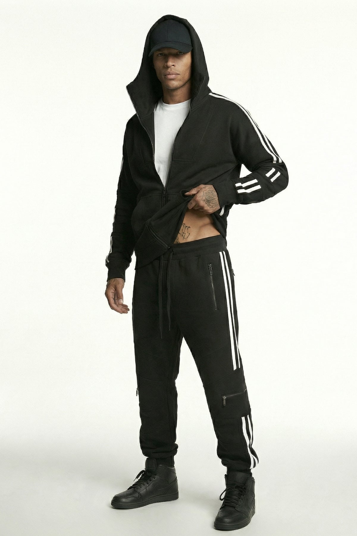 TITANIUM_M_B / sweatshirt