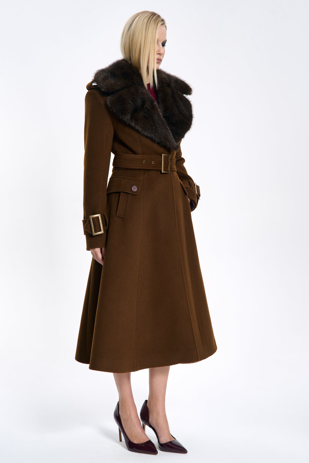 GREED / coat