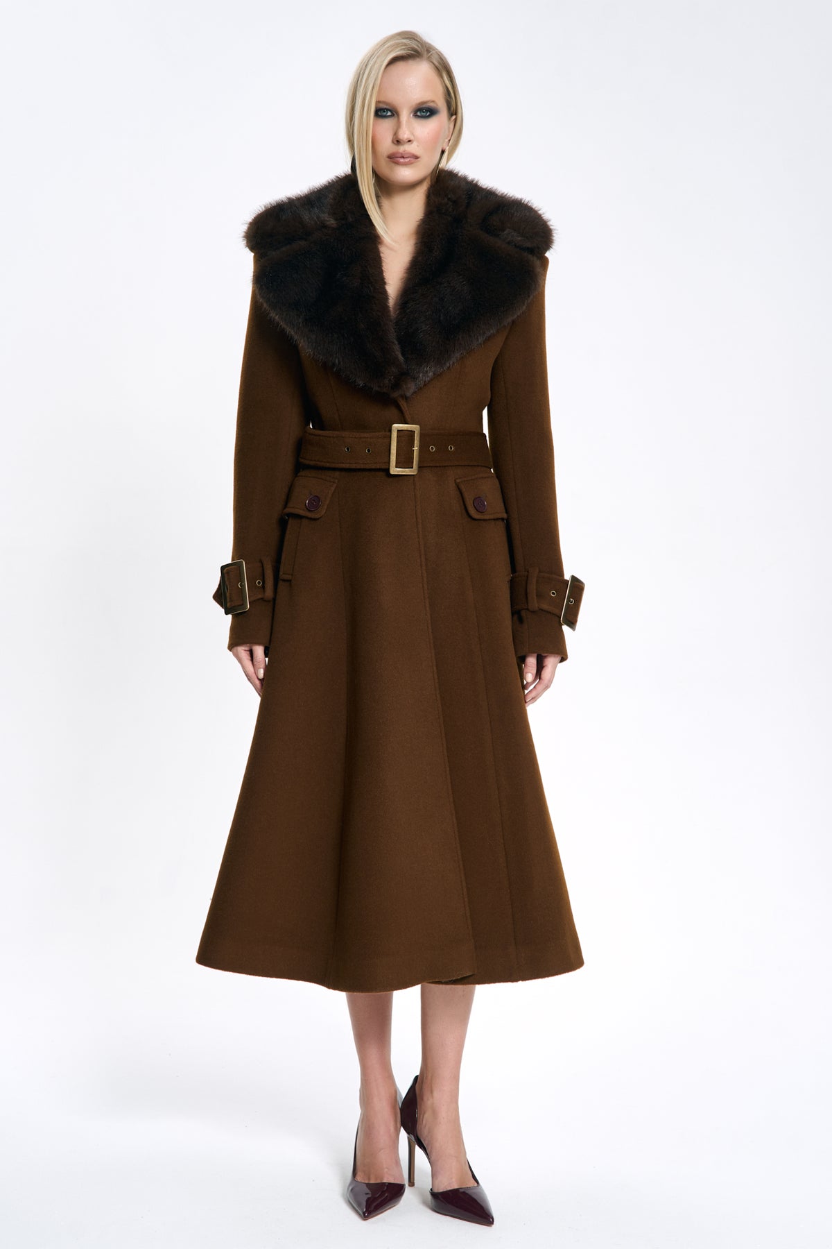 GREED / coat