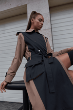 COSMOPOLITAN / trench coat
