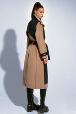 COSMOPOLITAN / trench coat